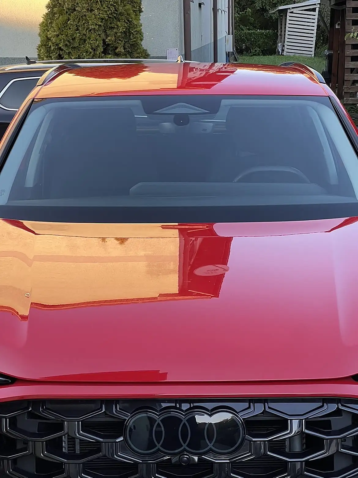 Audi Q3 — maska po detailingu R&O Mobile Detailing