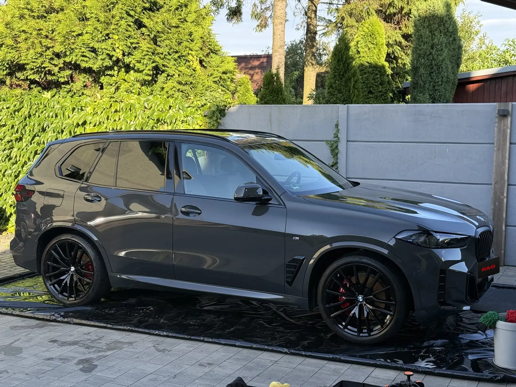 BMW X5 po myciu detailingowym z dojazdem do klienta