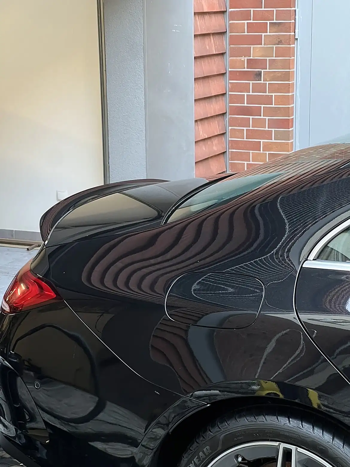 Mercedes CLS — tył auta po detailingu R&O Mobile Detailing