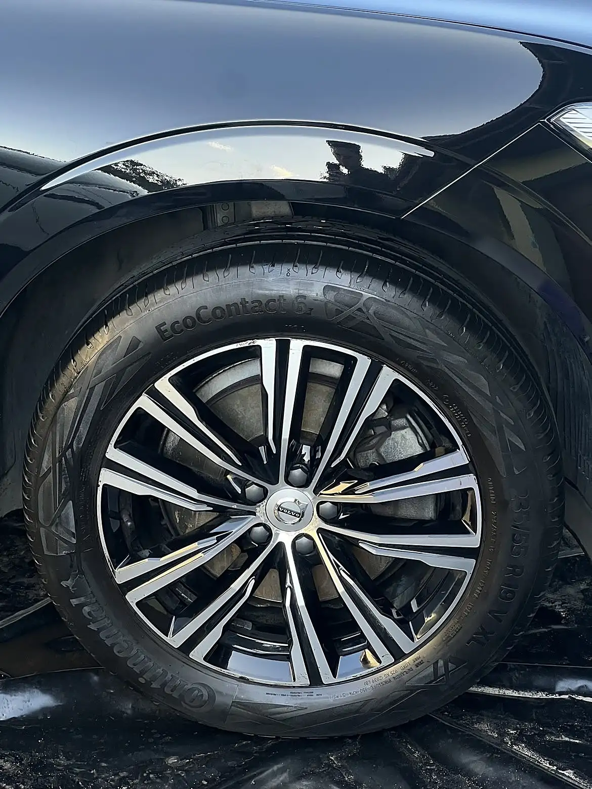Volvo XC60 — felgi po detailingu R&O Mobile Detailing