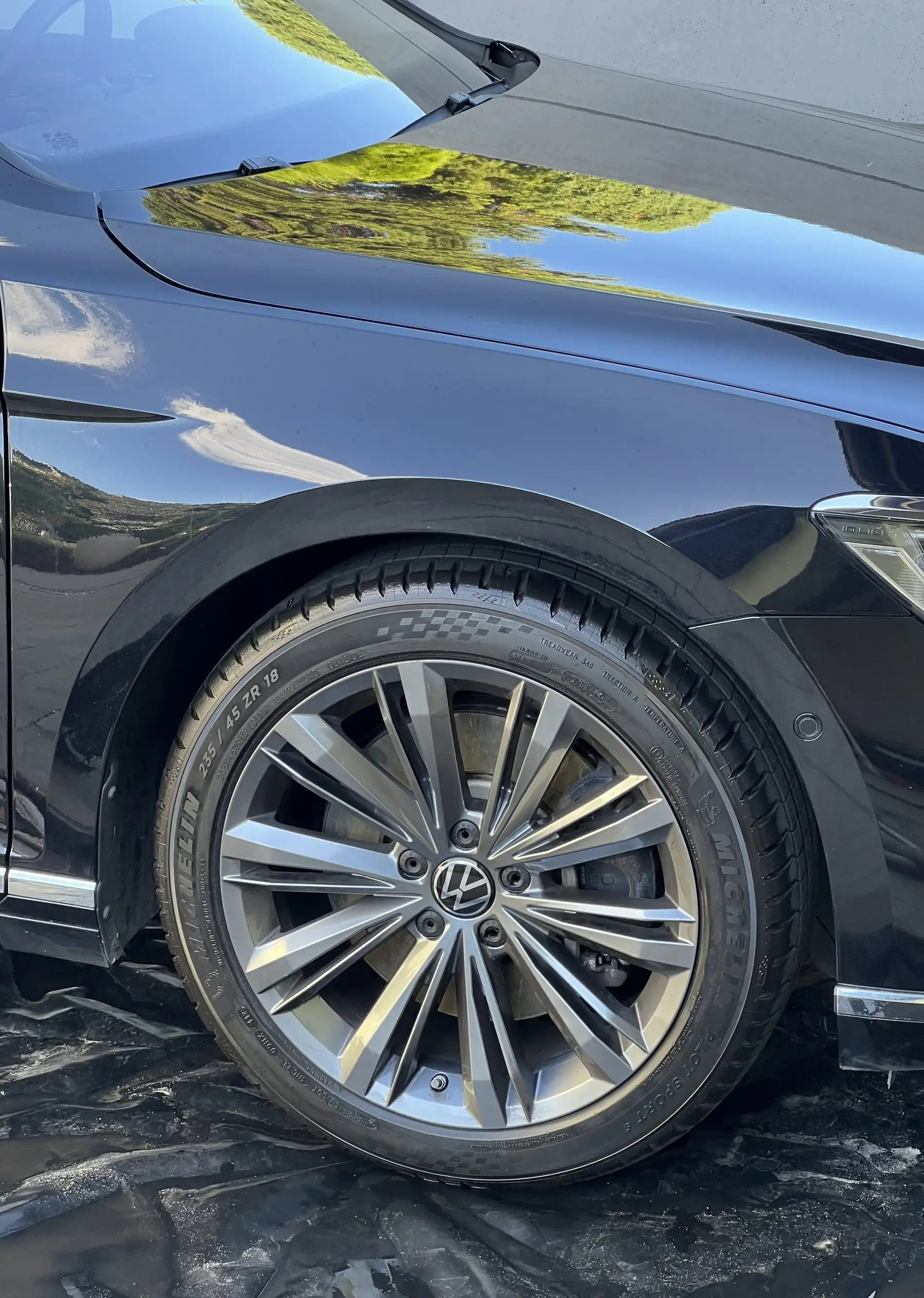 Volkswagen Passat — felgi po detailingu R&O Mobile Detailing